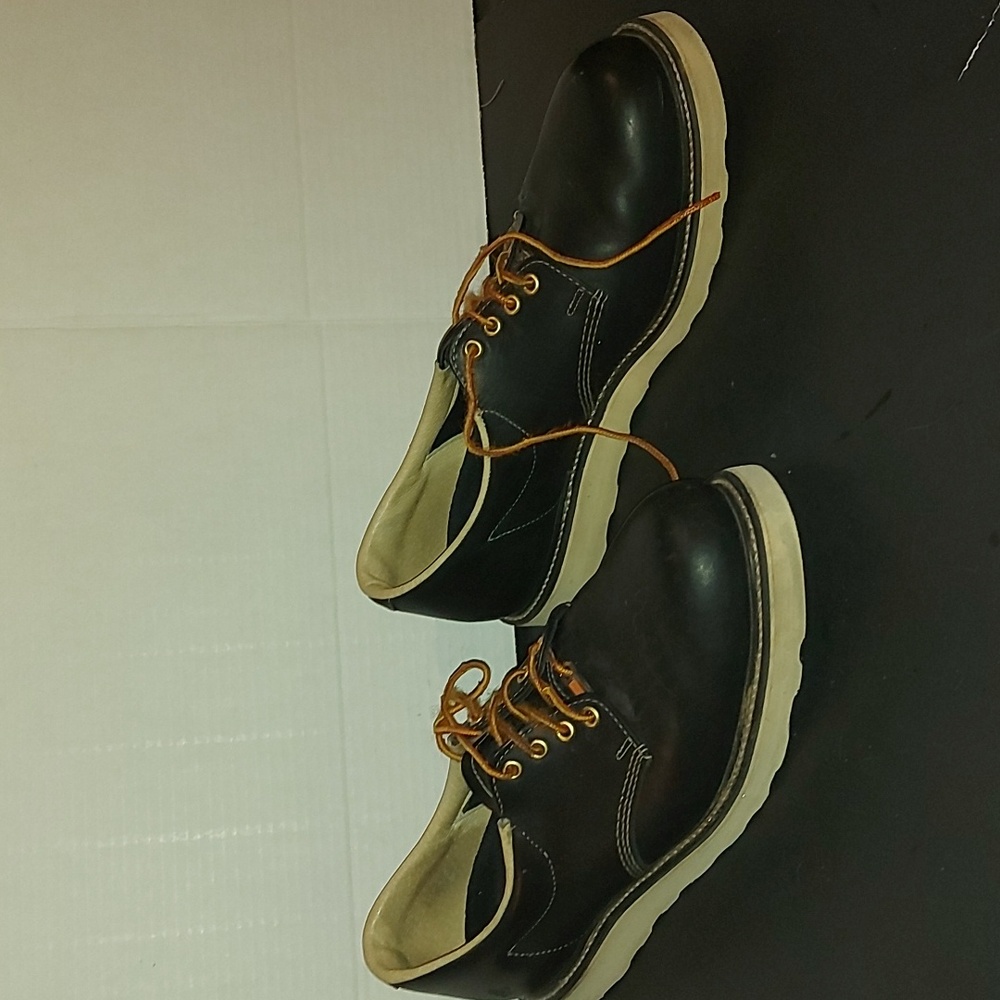 Dunham shoes, made USA,  leather uppers,  size 14.0,